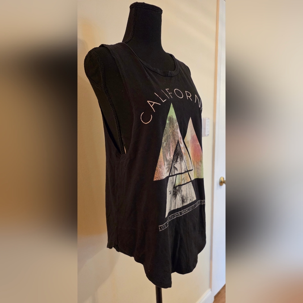 One Clothing Los Angeles Black‎ Graphic Muscle Tank Tee w/Cali Print (Size M) - Picture 6 of 11